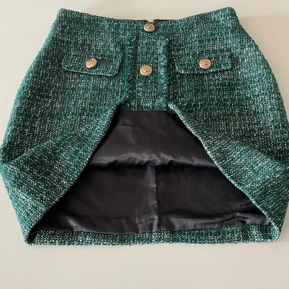 Walter Baker Green Tweed Mini Skirt w/ Gold Buttons - Size 6 - Picture 9 of 11